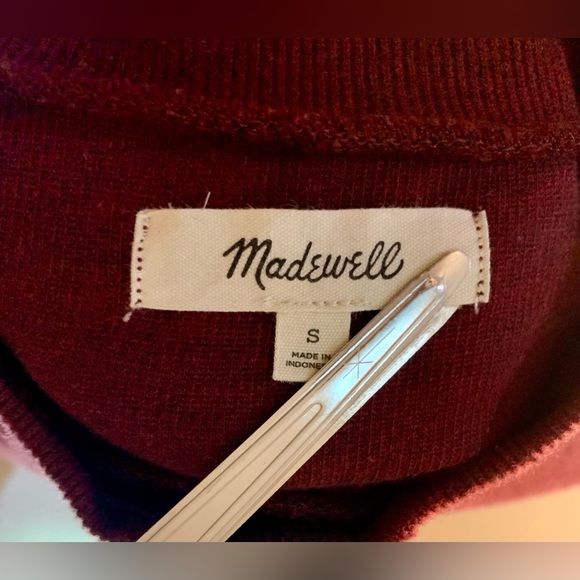 Madewell (Re)sourced Red Mock Neck Top size small - Picture 9 of 11